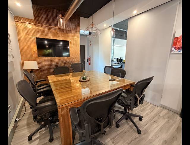 149M² OFFICE TO LET IN SOMERSET PARK